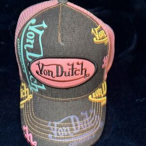 Von Dutch Multicolor Logo Hat